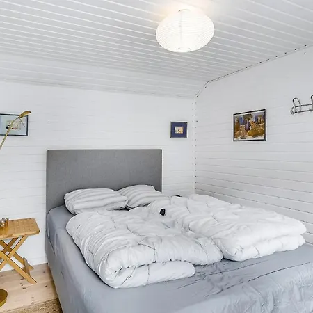 Awesome In With 3 Bedrooms & Wifi *